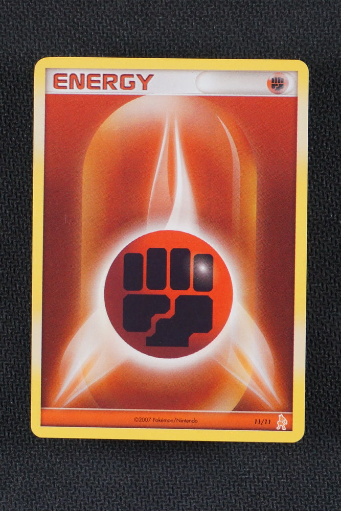 Fighting Energy 11/11 - Lucario Deck