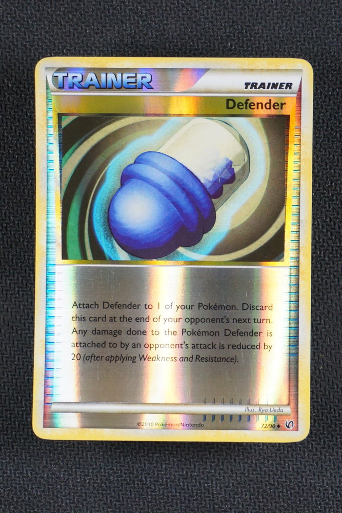 Defender 72/90 - HGSS Undaunted - Reverse Holo