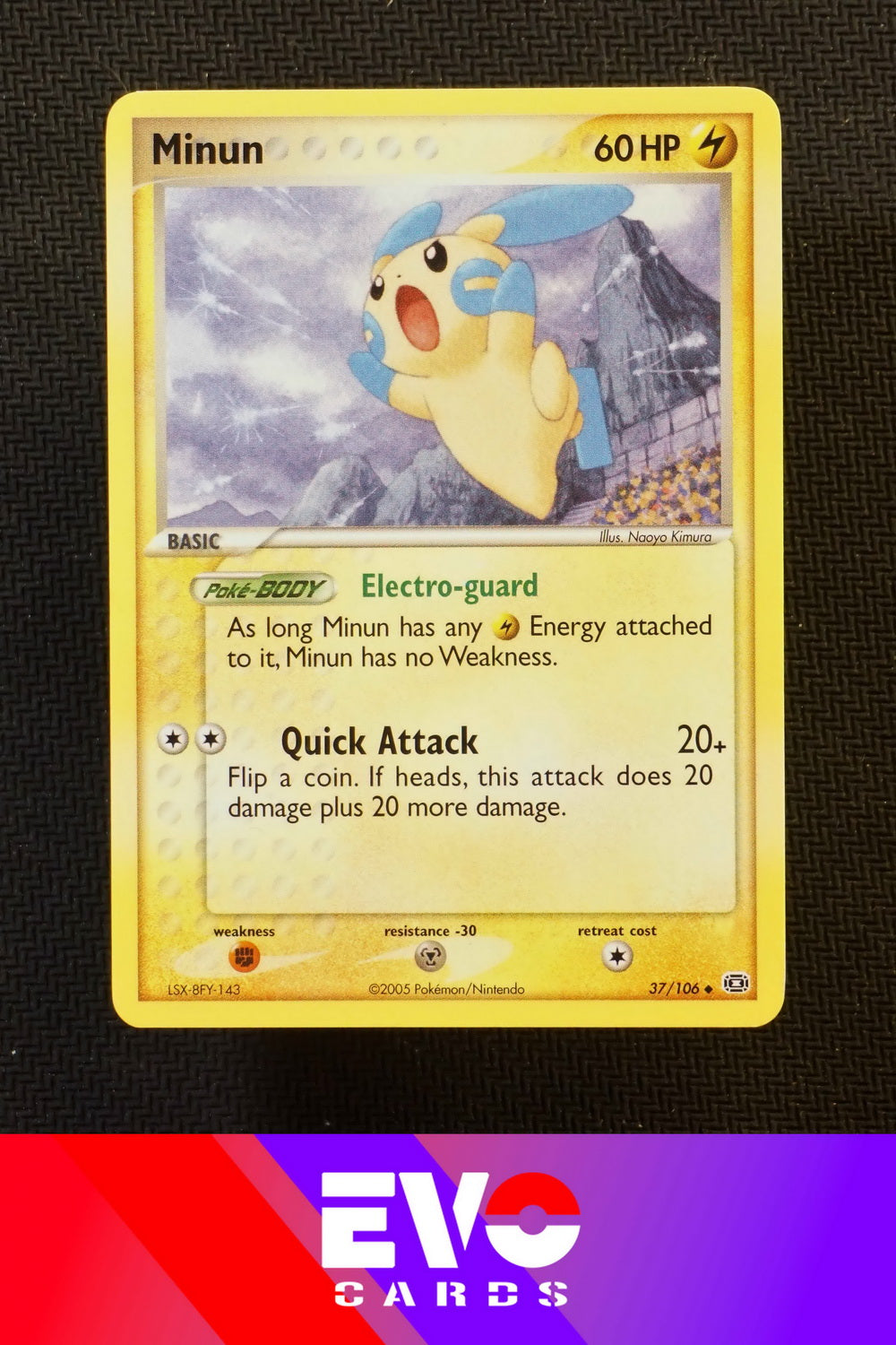 Minun 37/106 - ex Emerald - Near Mint